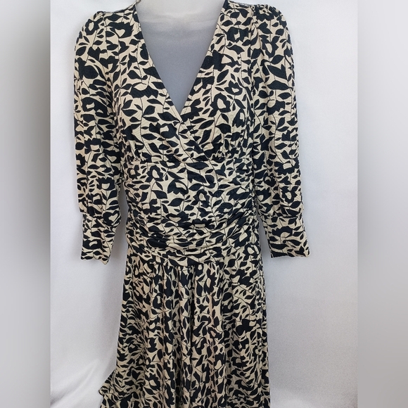 BCBG Elegant Black and Cream Wrap Dress Mobwife, Whimsigoth,Fairy(#1,404) - Picture 1 of 11